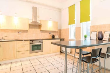 1 bed flat, Corporation Street, Green Quarter, Manchester, M44DU - Image 2